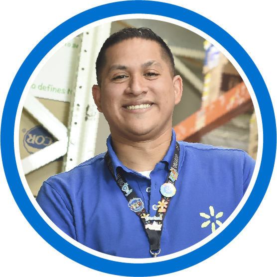 Robert Villalba Capella Headshot