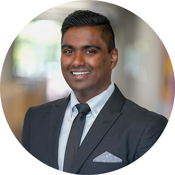 Pravishkar Harilal Headshot